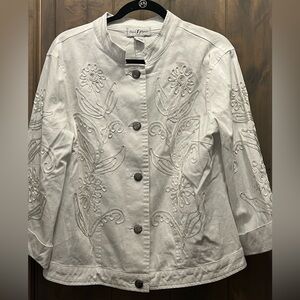 Once Again White 3/4 Sleeve Metal Button Jacket w/metallic Thread Embroidery. L